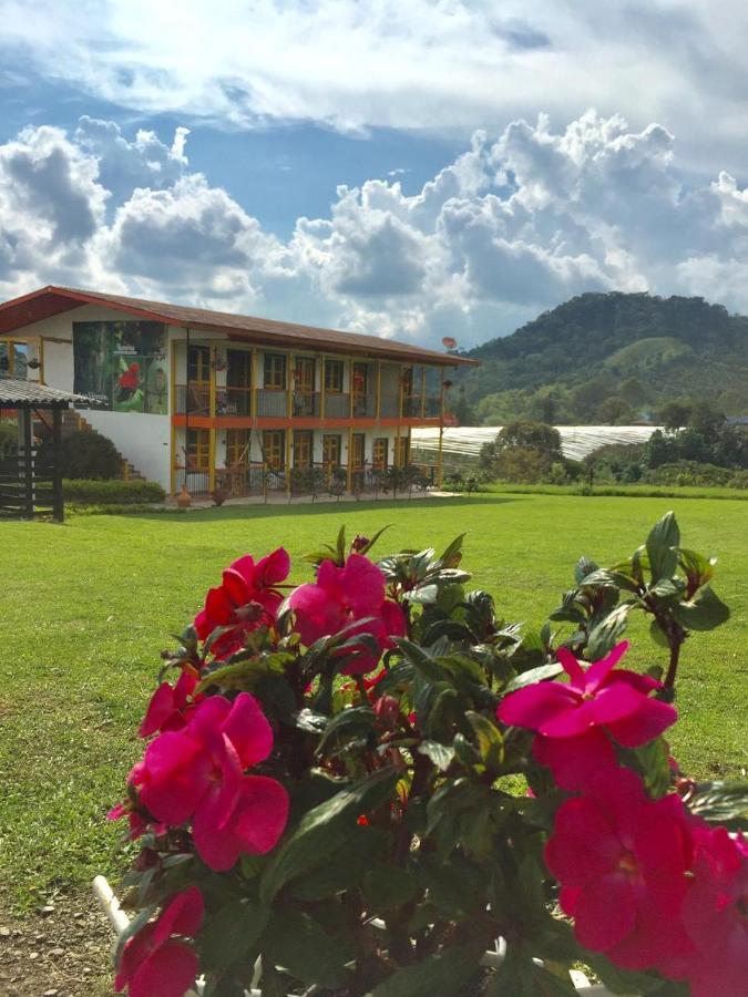 Mamatina Hotel Santa Rosa de Cabal Exterior foto